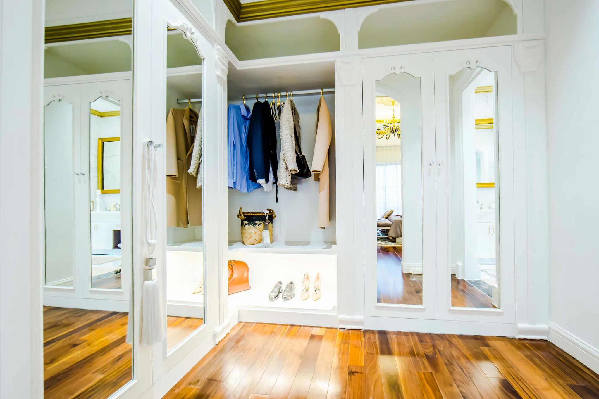 CFLD_bigvilla_solid_14