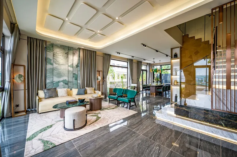 Gem Sky World Villas_DSC4062-HDR_web_cover