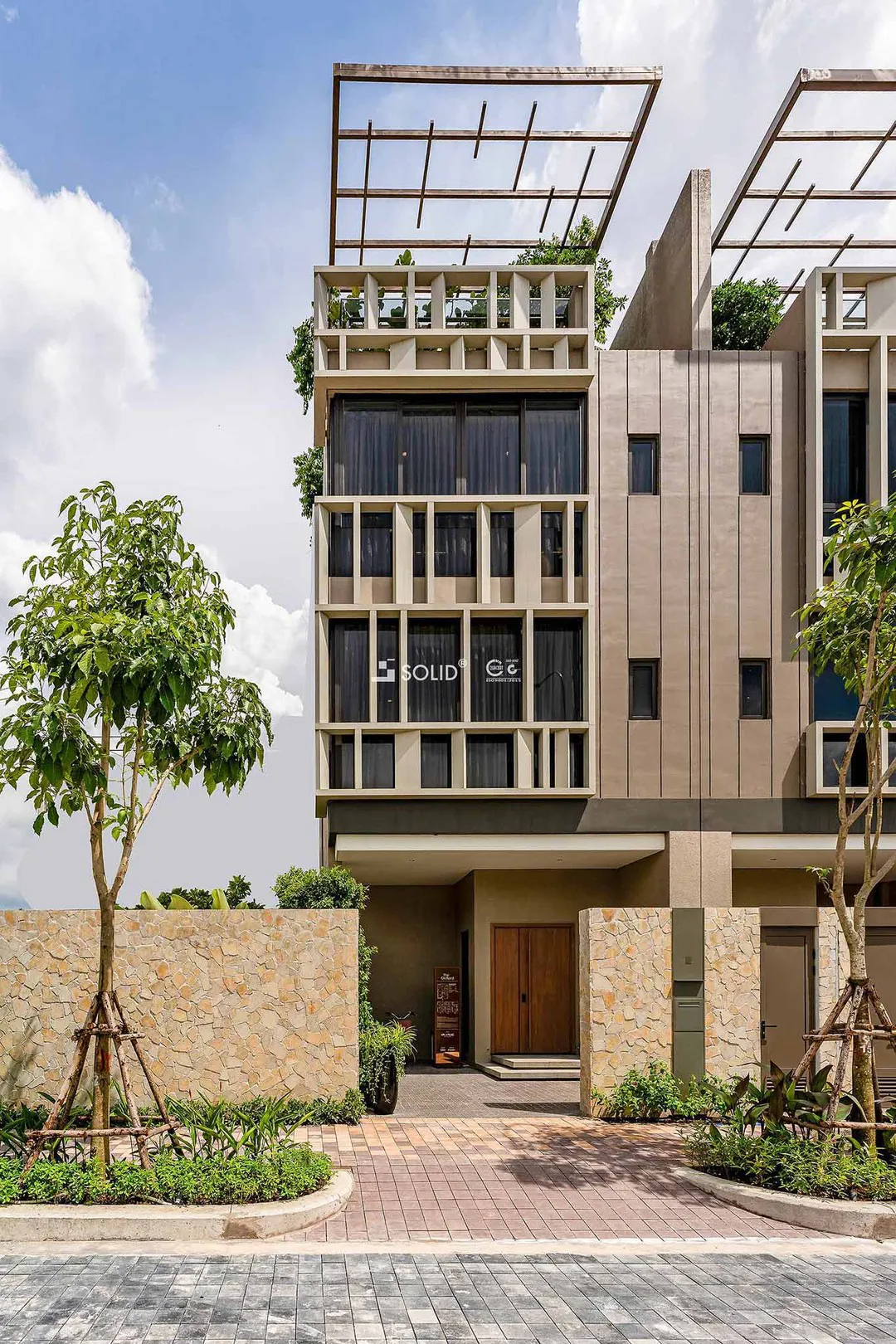 Sycamore-BD-By-Solid_Nha-pho-1_1